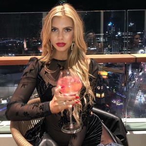 Meet your Posher, Amelia